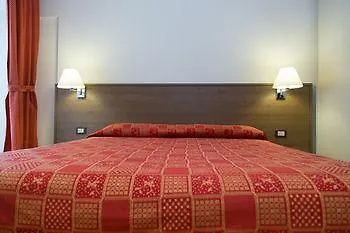 Albergo Antica Locanda Clusone 3*,